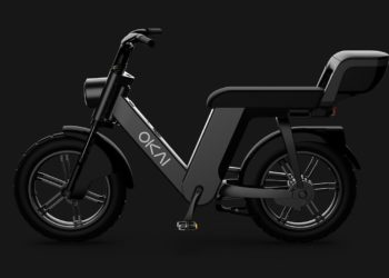 Bicycle or moped? This vehicle dazzles in motosharing