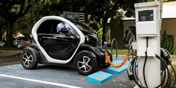 European Union agreement, a key step towards electrification of vehicles