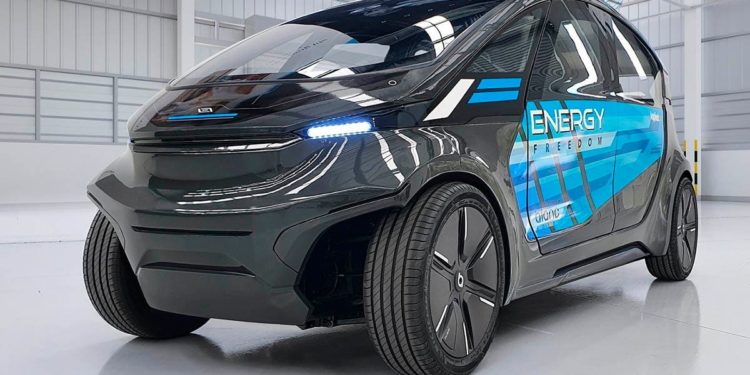 Japanese and Australian technology team up to create an electric, solar and autonomous car