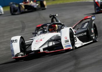 Porsche qualifies the Puebla E-Prix as positive despite penalties