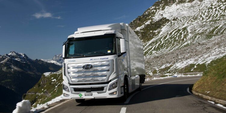 Hyundai’s hydrogen fuel cell truck reaches 1 million kilometers traveled