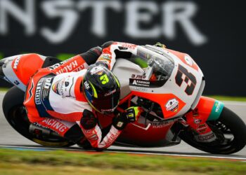 Lukas Tulovic, un portento alemán que da señales de triunfo en la MotoE