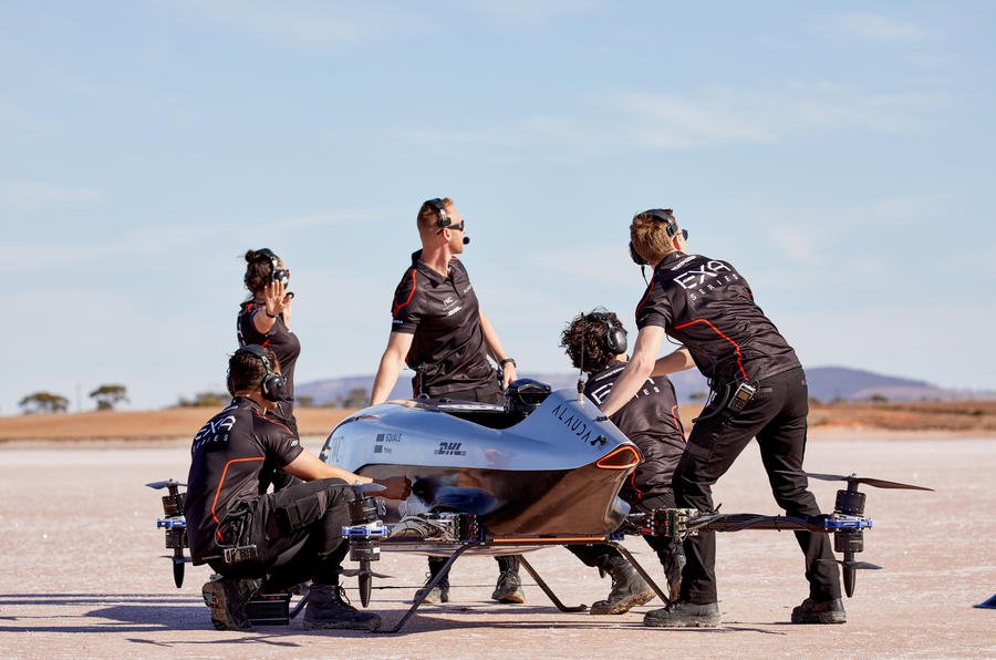 La imagen tiene un atributo ALT vacío; su nombre de archivo es Airspeeder-1.jpg