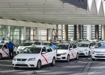 Madrid tendrá 1000 taxis propulsados por hidrógeno en 2022