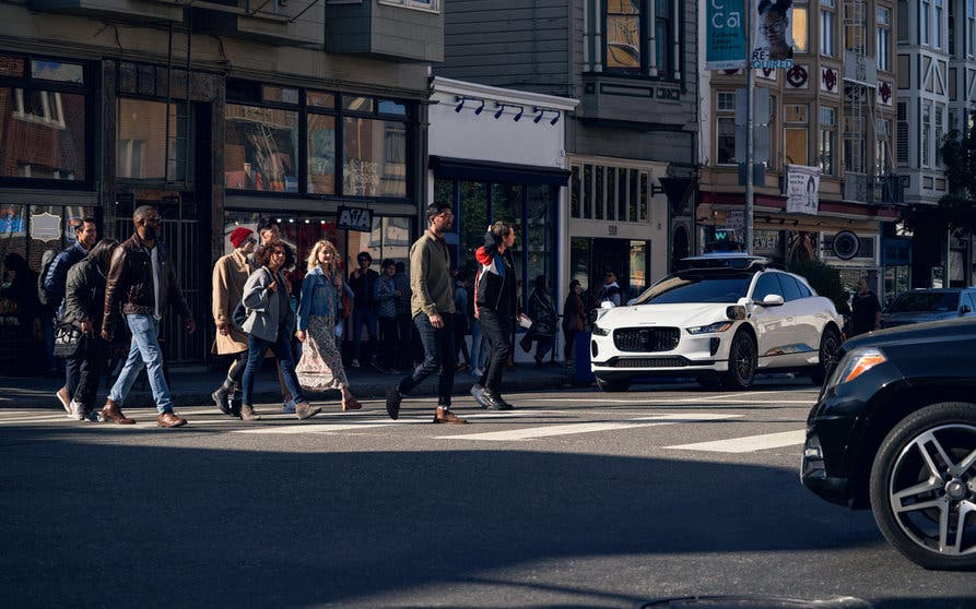 La imagen tiene un atributo ALT vacío; su nombre de archivo es waymo.jpg