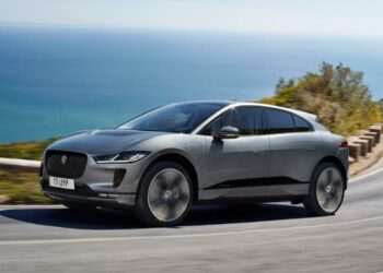 Jaguar Land Rover to Provide Electric Vehicles to COP26 Leaders