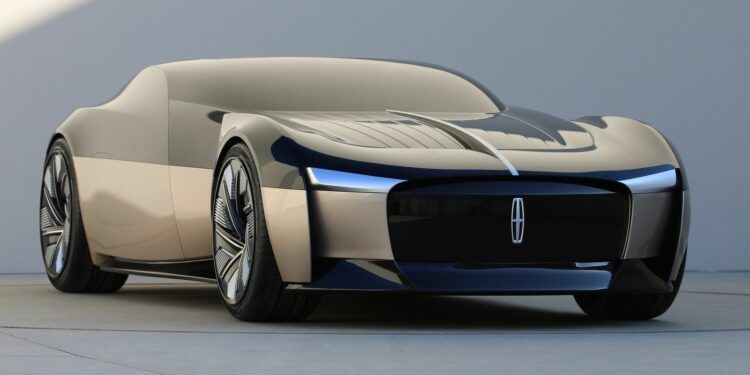 Student Project surprises the Automotive Industry with a Revolutionary Car