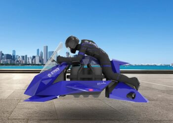 JetPack Aviation unveiled the impressive Speeder, a flying motorcycle that could strengthen the U.S. Army