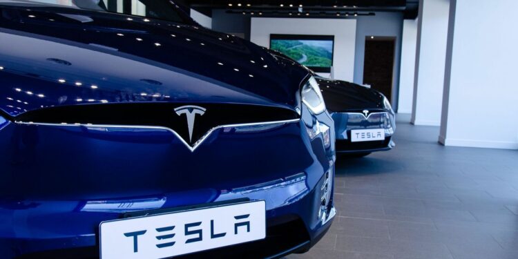 Tesla Overcomes Chip Shortage and Sweeps Last Quarter Sales