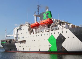 Extreme E Machinery arrives to UK for Grand Finale