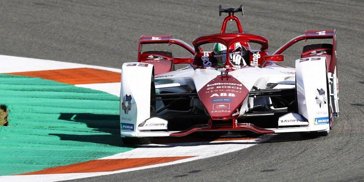 Giovinazzi Test a Formula E for the First Time: “It’s More Difficult than I Expected”