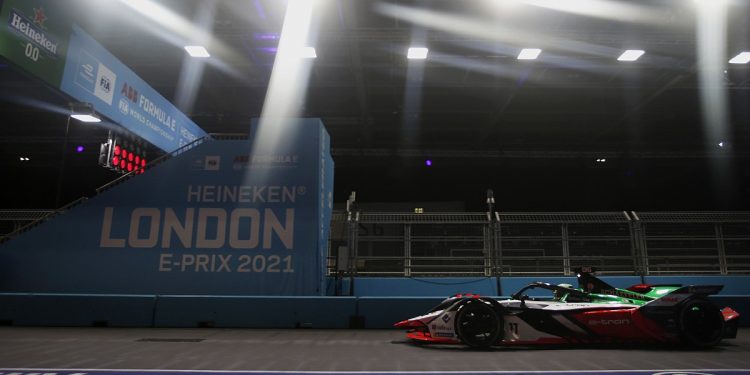 Formula E Considers Modifying Dangerous Corners at the London E-Prix