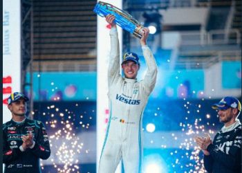 Stoffel Vandoorne and Mercedes, Formula E Champions