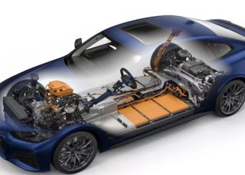 BMW Files Patent for Regenerative Braking Technology