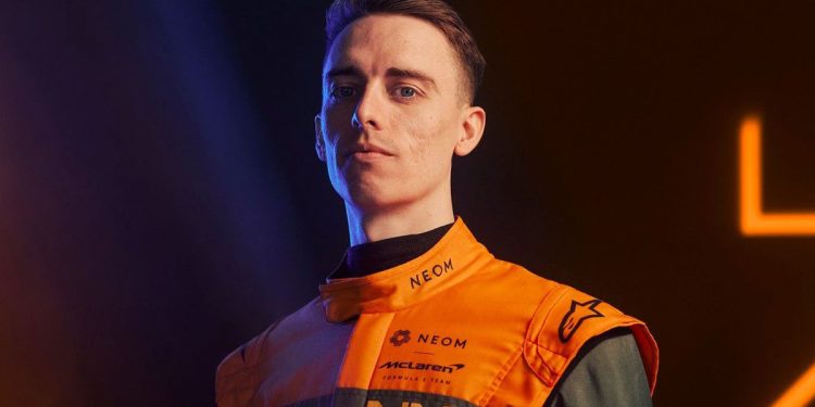 Jake Hughes completa el staff de pilotos de McLaren