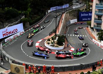 Nick Cassidy Takes the Lead