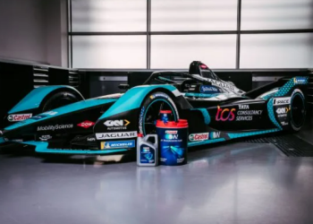 Jaguar Racing y Castrol logran avances significativos en soluciones sostenibles dentro de la pista