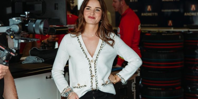 Catie Munnings: Impulsando la equidad de género en los deportes a motor